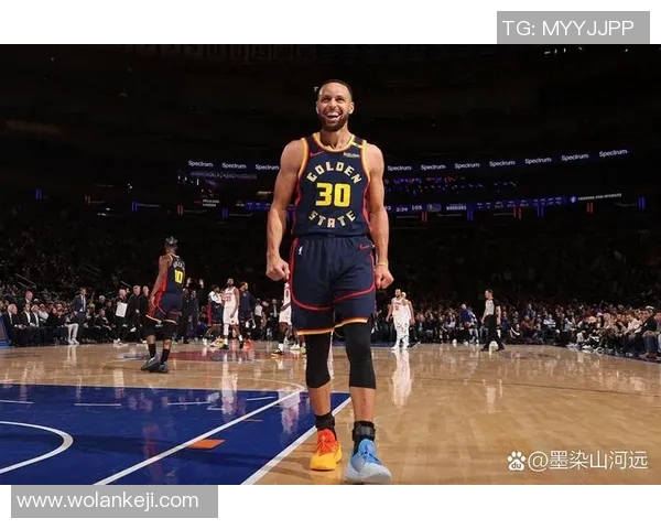 勇士与火箭西部决赛第三场激战回顾及精彩瞬间分析 勇士与火箭西部决赛第三场激战回顾及精彩瞬间分析